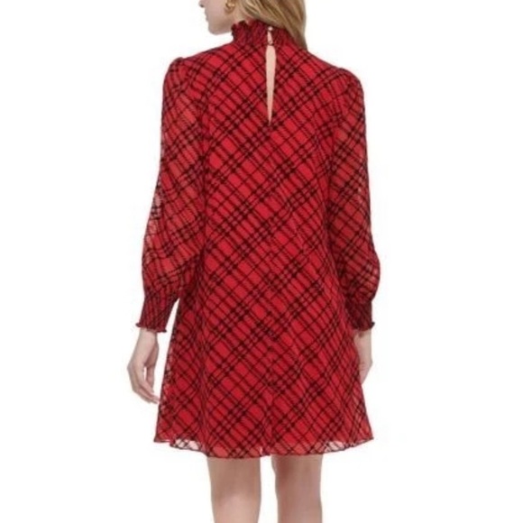 NWOT Tommy Hilfiger Smocked Neck Chiffon Shift Dress 8 - Picture 2 of 13